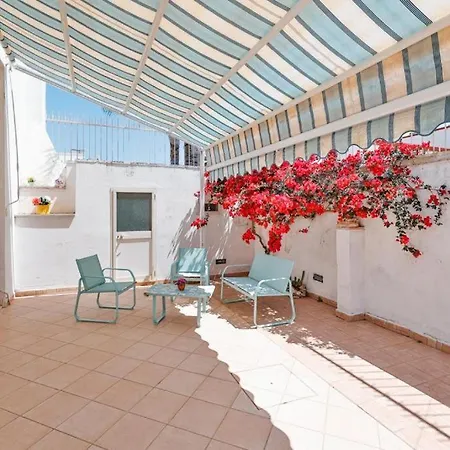 Lucia Apartmán *